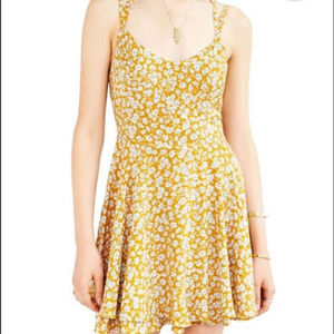 Kimchi Blue yellow floral print dress - size 6